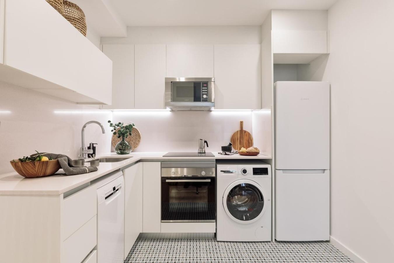 Pompei - 2 Bedrooms, Balcony And Terrace In Ciutat Vella Appartamento *